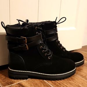 Shoedazzle Lileas Lace Up black Hiker Bootie